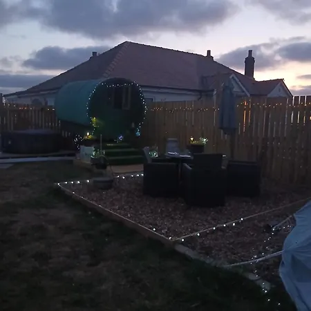 Camping Hillcrest Hideaways1 *